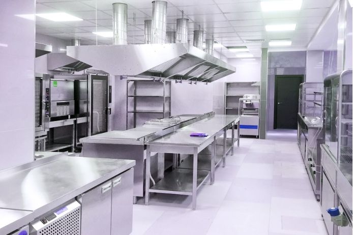 Помощь в оснащении цехов